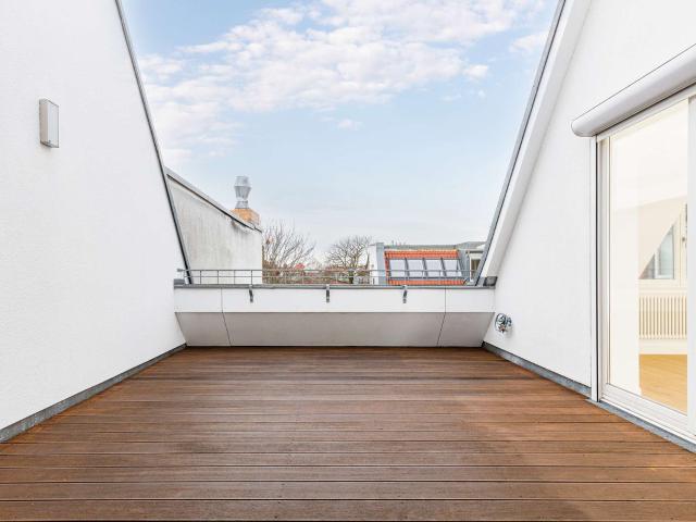 Wohnung zum Kaufen in Berlin 1.175.000,00 EUR 144.86 m²