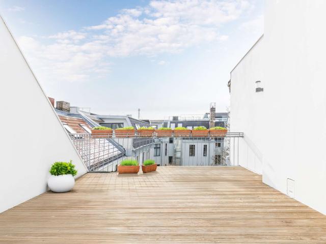 Wohnung zum Kaufen in Berlin 1.175.000,00 EUR 153.85 m²