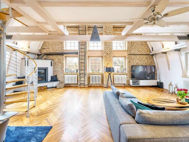 Wohnung zum Kaufen in Berlin 1.450.000,00 EUR 215 m²