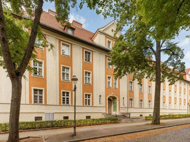 Wohnung zum Kaufen in Berlin 250.000,00 EUR 34 m²