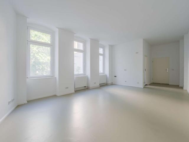 Wohnung zum Kaufen in Berlin 262.000,00 EUR 37.48 m²