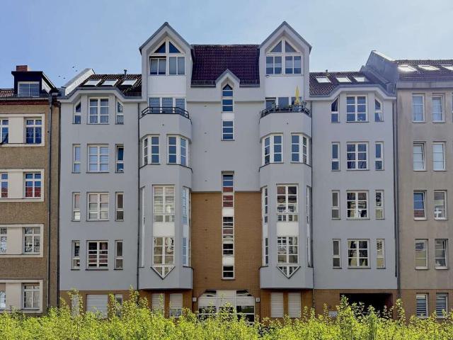 Wohnung zum Kaufen in Berlin 269.400,00 EUR 80.56 m²