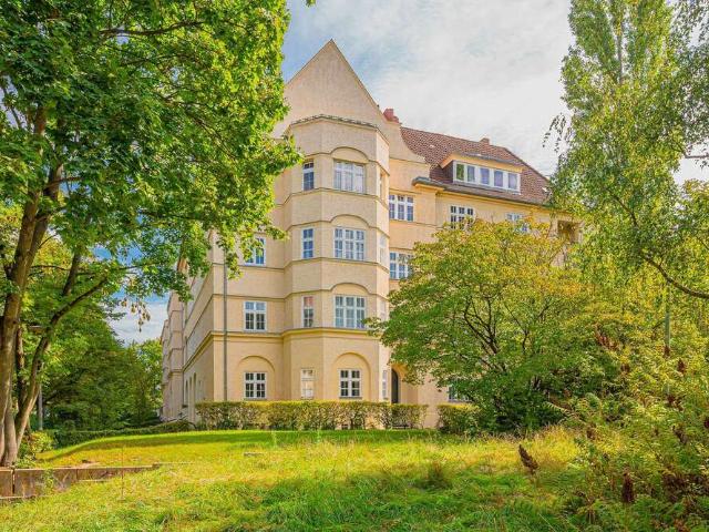 Wohnung zum Kaufen in Berlin 269.009,00 EUR 48.47 m²