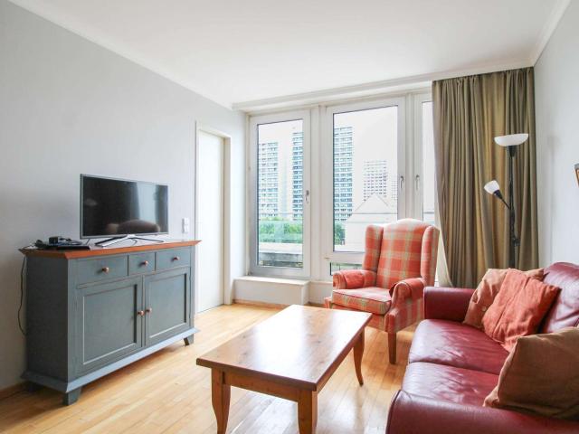 Wohnung zum Kaufen in Berlin 295.000,00 EUR 39.18 m²
