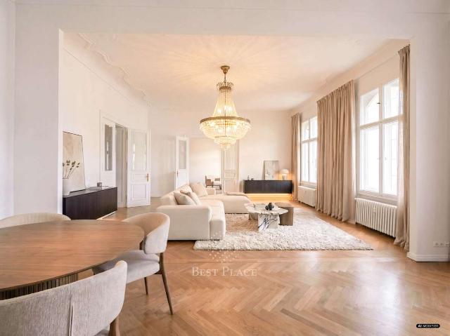 Wohnung zum Kaufen in Berlin 2.120.000,00 EUR 247.05 m²