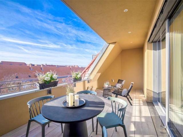 Wohnung zum Kaufen in Berlin 2.390.000,00 EUR 232.99 m²