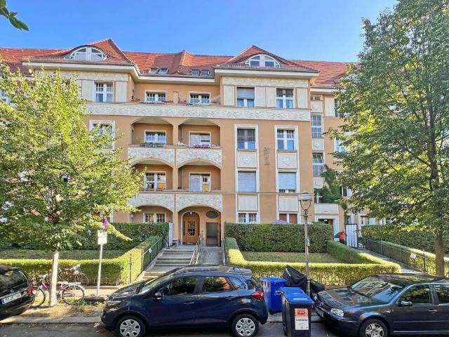 Wohnung zum Kaufen in Berlin 355.000,00 EUR 87.73 m²