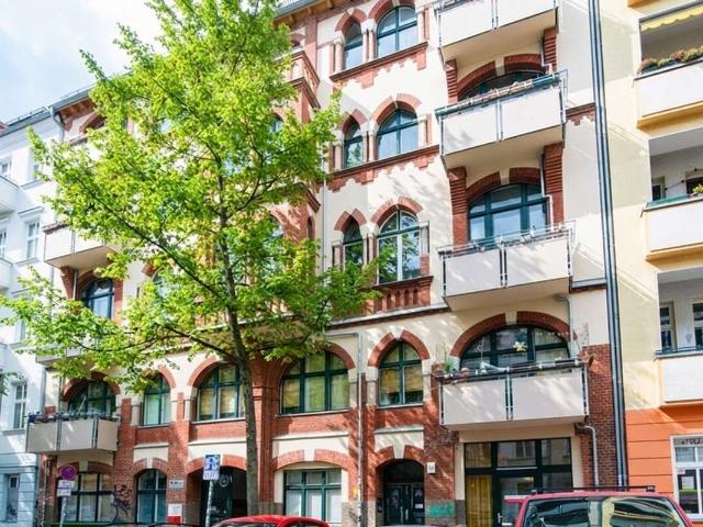 Wohnung zum Kaufen in Berlin 364.760,00 EUR 82.94 m²