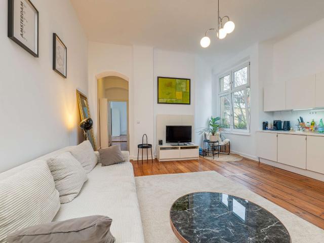 Wohnung zum Kaufen in Berlin 399.000,00 EUR 72.77 m²
