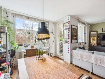 Wohnung zum Kaufen in Berlin 300.000,00 EUR 49.36 m²