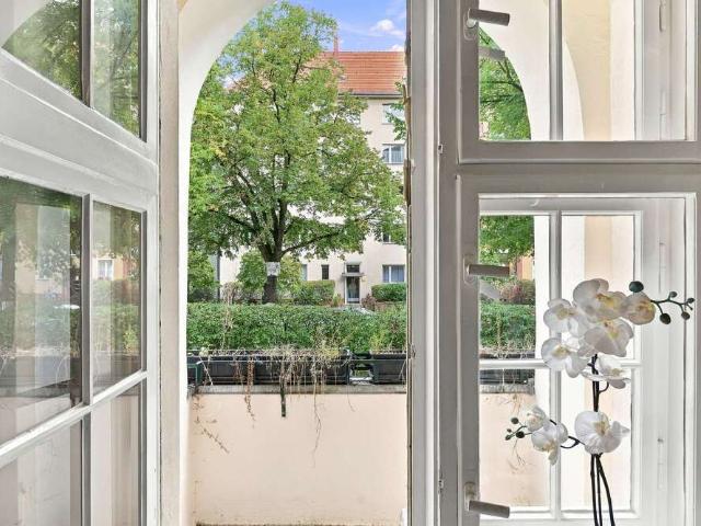 Wohnung zum Kaufen in Berlin 325.380,00 EUR 56.1 m²