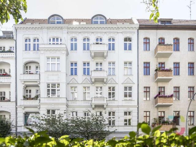 Wohnung zum Kaufen in Berlin 329.000,00 EUR 57.09 m²