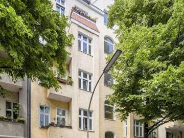 Nansenstraße, Berlin, Reuterplatz