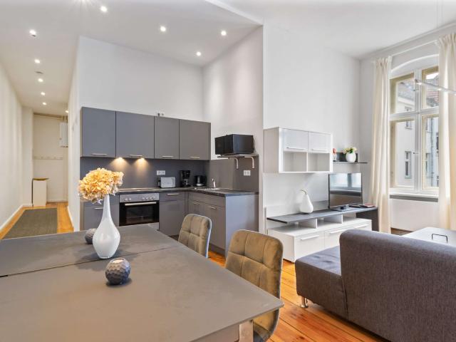 Wohnung zum Kaufen in Berlin 339.000,00 EUR 57.17 m²