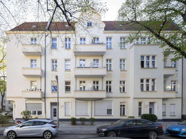 Wohnung zum Kaufen in Berlin 449.000,00 EUR 117.78 m²