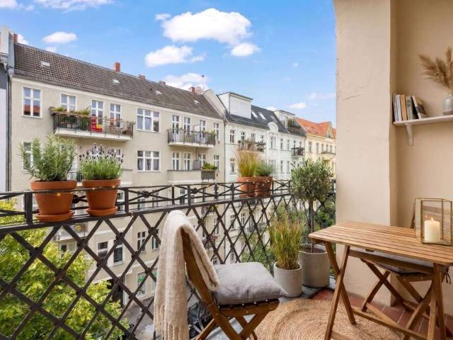 Wohnung zum Kaufen in Berlin 450.000,00 EUR 56.29 m²