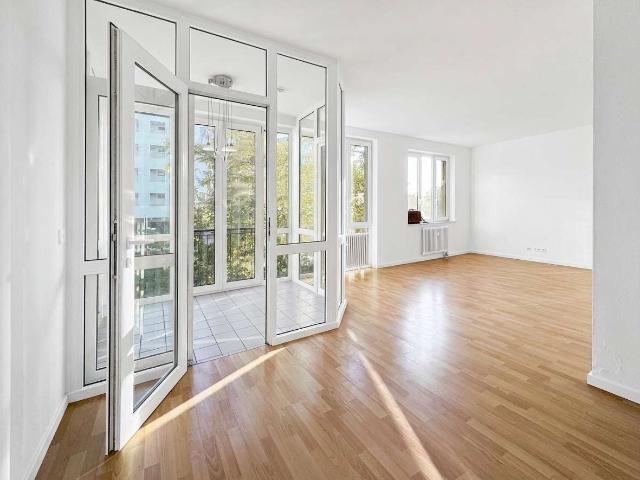 Wohnung zum Kaufen in Berlin 409.000,00 EUR 98.35 m²