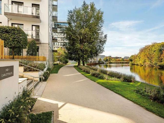 Wohnung zum Kaufen in Berlin 410.000,00 EUR 46.79 m²