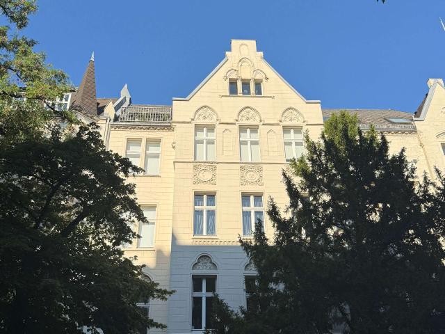 Wohnung zum Kaufen in Berlin 439.000,00 EUR 112.09 m²