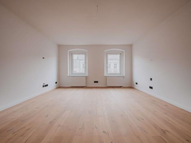 Wohnung zum Kaufen in Berlin 695.000,00 EUR 89.47 m²