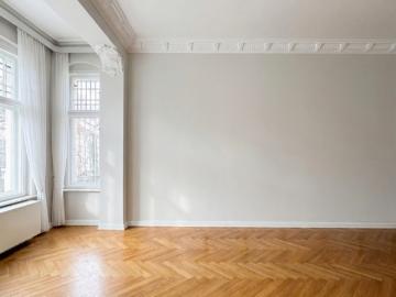 Etagenwohnung kaufen in Claszeile