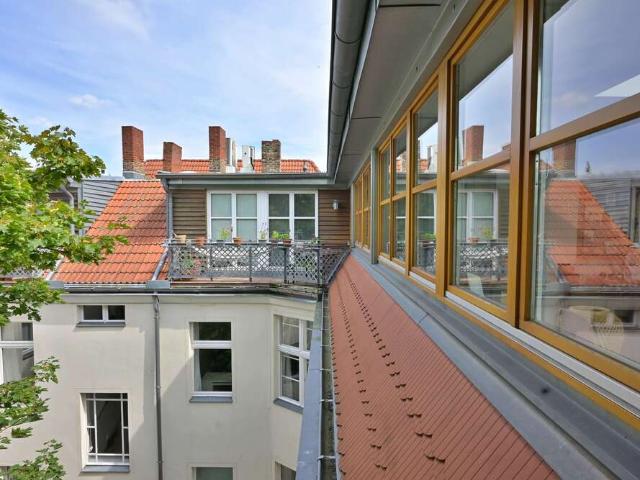 Wohnung zum Kaufen in Berlin 915.000,00 EUR 145.36 m²