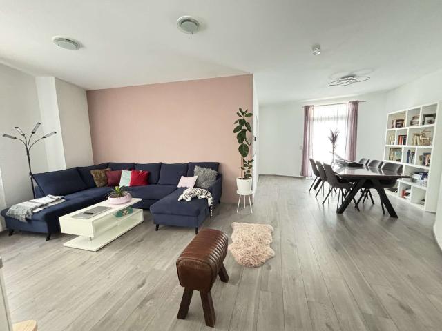 Wohnung zum Kaufen in Blabeuren 349.000,00 EUR 110.13 m²