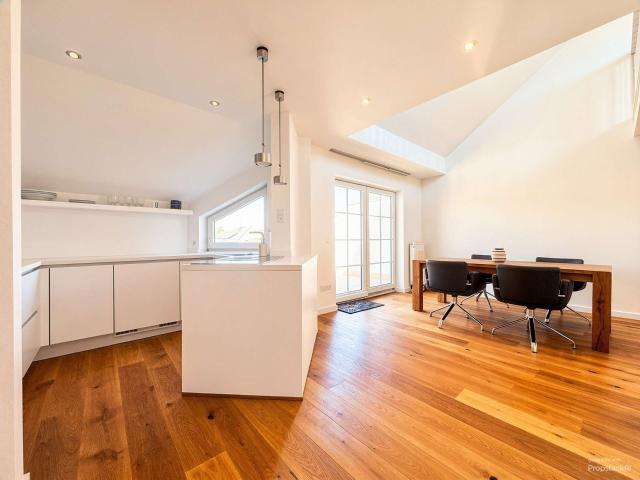 Wohnung zum Kaufen in Bruchköbel 335.000,00 EUR 101 m²