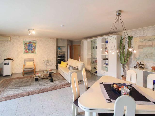 Wohnung zum Kaufen in Brüggen 399.000,00 EUR 188 m²