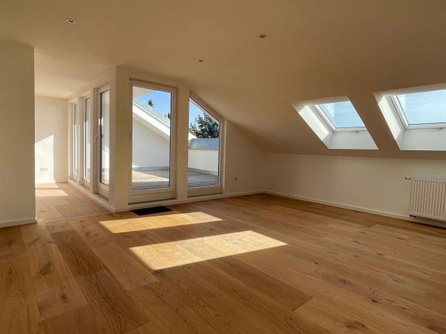 Wohnung zum Kaufen in Goldbach 449.000,00 EUR 126 m²