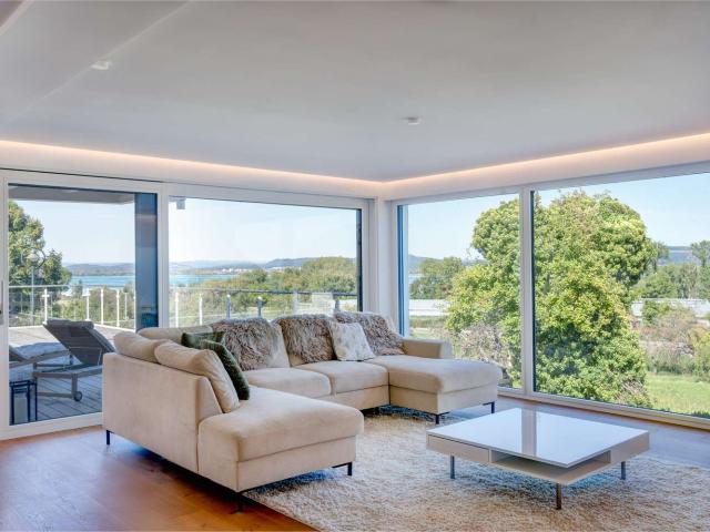 Wohnung zum Kaufen in Gaienhofen Gundholzen 1.290.000,00 EUR 180 m²