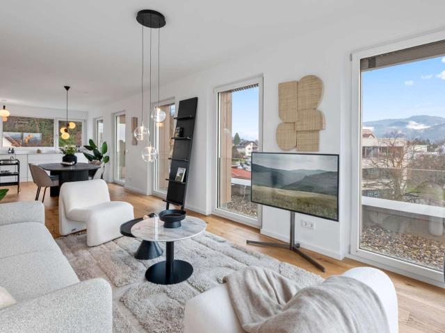 Wohnung zum Kaufen in Denzlingen 990.000,00 EUR 136.15 m²