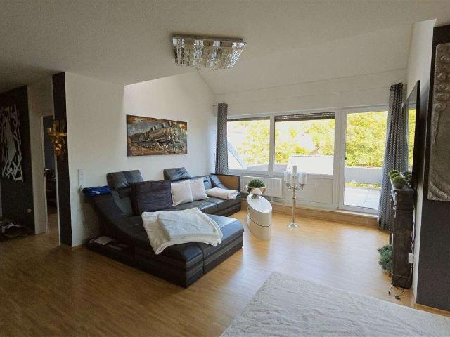 Wohnung zum Kaufen in Dittelbrunn 284.000,00 EUR 105 m²