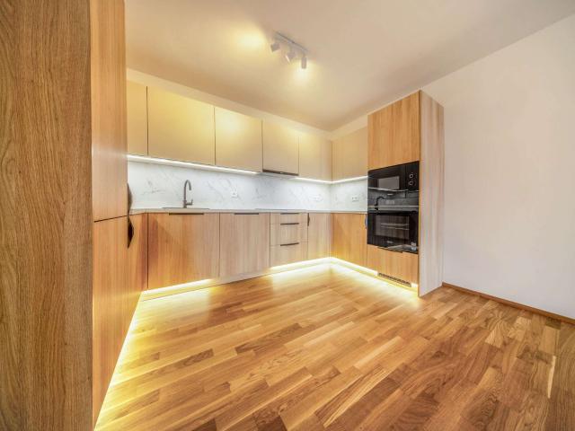 Wohnung zum Kaufen in Dresden 475.200,00 EUR 89.49 m²