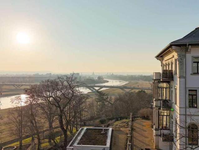 Wohnung zum Kaufen in Dresden 1.199.000,00 EUR 168 m²