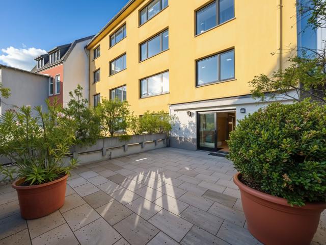 Wohnung zum Kaufen in Duisburg 325.000,00 EUR 176.5 m²
