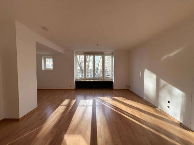 Wohnung zum Kaufen in Düsseldorf 445.000,00 EUR 121 m²