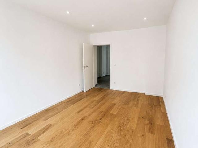 Wohnung zum Kaufen in Düsseldorf 450.000,00 EUR 75 m²