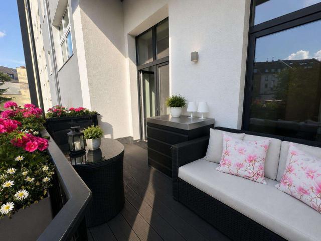 Wohnung zum Kaufen in Düsseldorf 460.900,00 EUR 90 m²