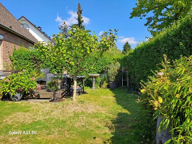 Wohnung zum Kaufen in Düsseldorf 585.000,00 EUR 120 m²