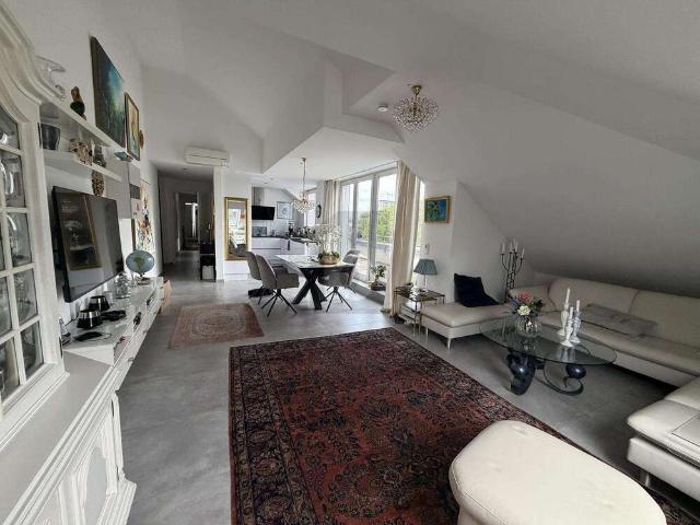 Wohnung zum Kaufen in Düsseldorf 685.000,00 EUR 130 m²