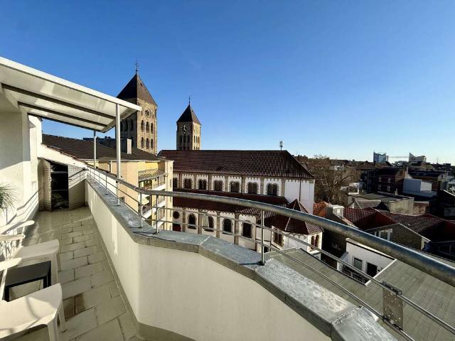 Wohnung zum Kaufen in Düsseldorf 699.000,00 EUR 105 m²