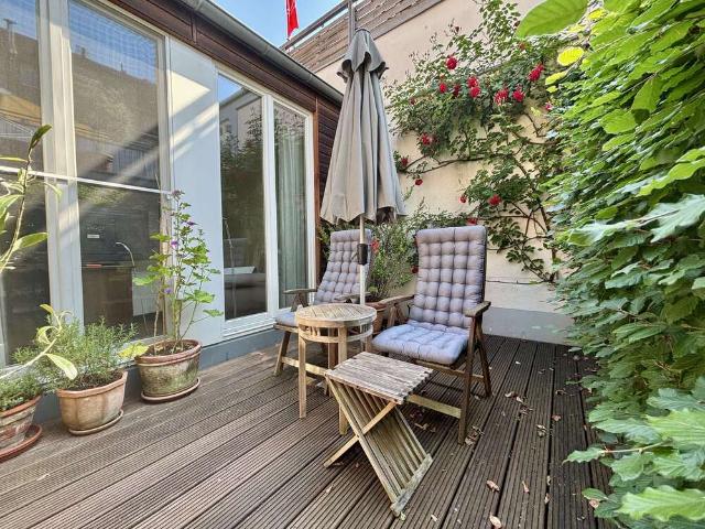 Wohnung zum Kaufen in Düsseldorf 749.000,00 EUR 117.37 m²