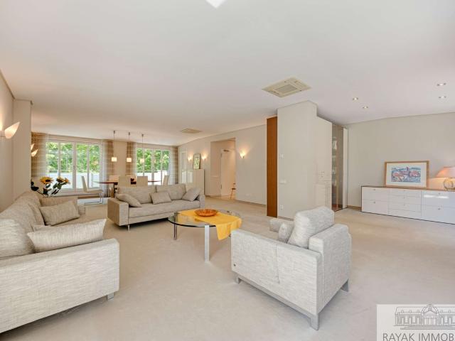 Wohnung zum Kaufen in Düsseldorf 749.000,00 EUR 133.56 m²