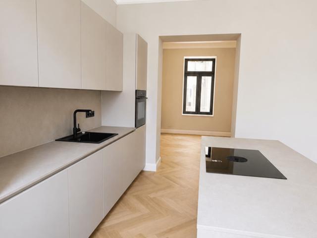 Wohnung zum Kaufen in Düsseldorf 850.000,00 EUR 85.9 m²