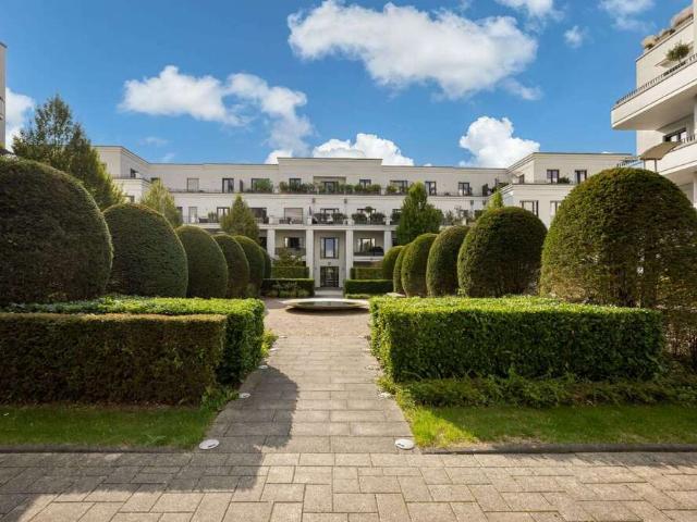 Wohnung zum Kaufen in Düsseldorf 880.000,00 EUR 110 m²
