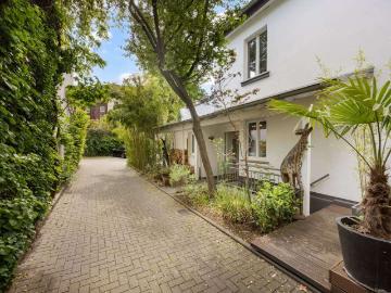 Wohnung zum Kaufen in Düsseldorf 995.000,00 EUR 138 m²