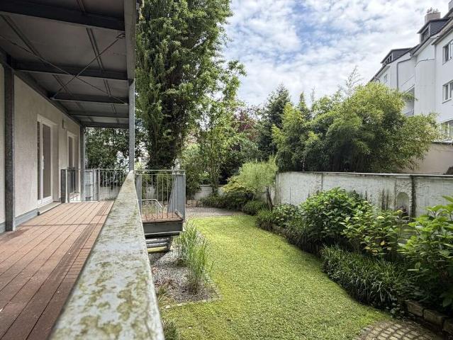 Wohnung zum Kaufen in Düsseldorf 998.500,00 EUR 175 m²