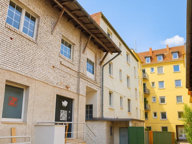 Wohnung zum Kaufen in Düsseldorf 1.150.000,00 EUR 641.4 m²