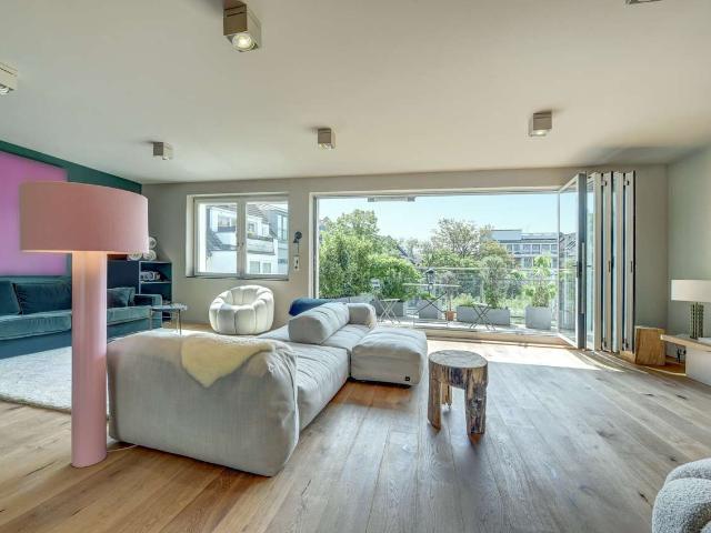 Wohnung zum Kaufen in Düsseldorf 1.295.000,00 EUR 182.28 m²